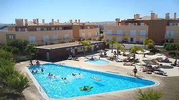 Gardens By My Choice 아파트