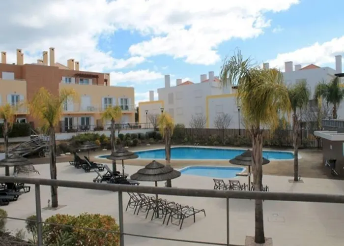 Gardens By My Choice 아파트