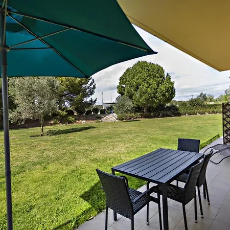 Gardens By My Choice Apartman *