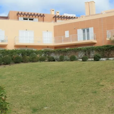 Apartman Gardens By My Choice